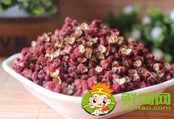 花椒樹葉片上有刺嗎，花椒怎么摘不扎手