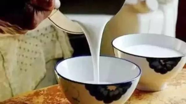 駱駝奶是全脂好還是配方好，配方奶粉和駱駝奶的區(qū)別