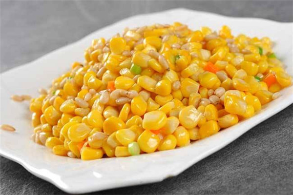一根玉米去芯大概多重，甜玉米糯玉米哪個減肥