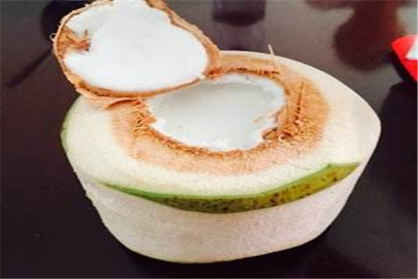 椰漿跟椰汁有什么不同，椰子什么時(shí)候成熟