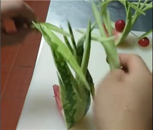 ktv果盤西瓜皮拉花 西瓜皮拉花走刀圖教程