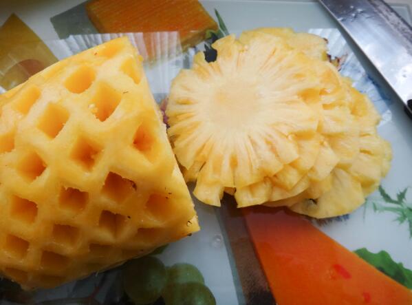 菠蘿的功效與作用 菠蘿的營養(yǎng)價(jià)值