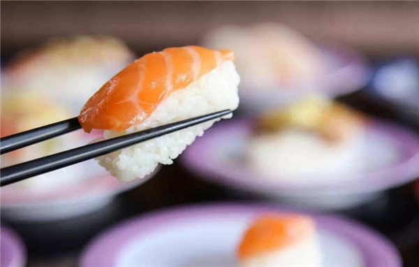 三文魚怎么吃最有營養，生吃和熟吃部分要分清