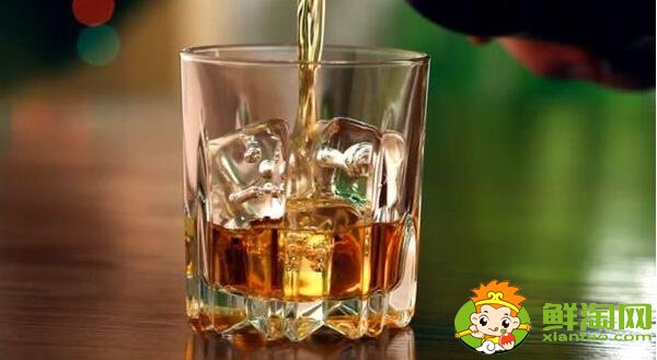 柿餅不能和什么一起吃