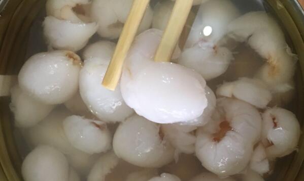 荔枝怎么洗才干凈
