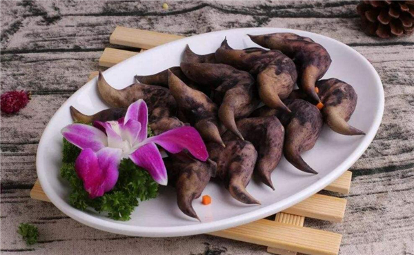 煮熟的菱角怎么剝殼，菱角怎么剝殼圖解