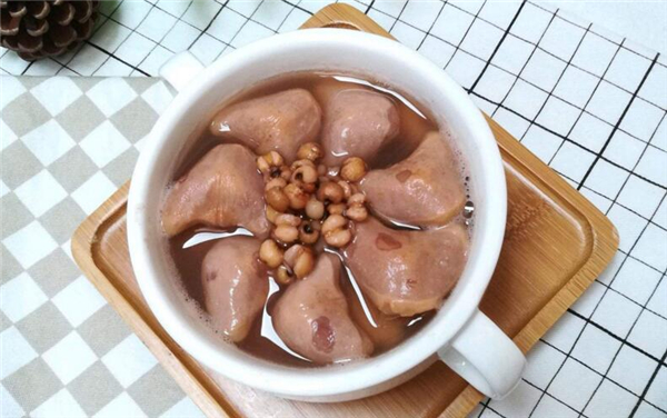 煮熟的菱角怎么剝殼，菱角怎么剝殼圖解