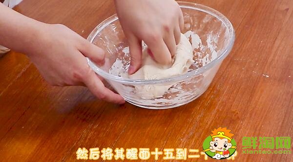 西葫蘆雞蛋餃子步驟竅門