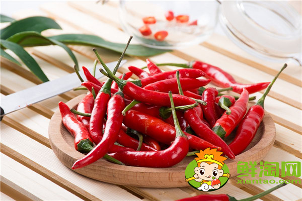 小紅椒是小米椒嗎，小米椒和小紅椒哪個辣