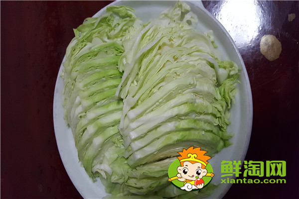 卷心菜上有好多黑點可以吃嗎，卷心萊里面發(fā)黑能吃嗎