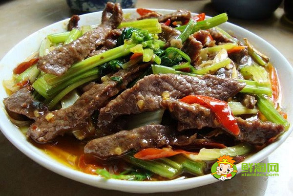 芹菜炒牛肉放老干媽嗎,芹菜炒牛肉要葉子嗎