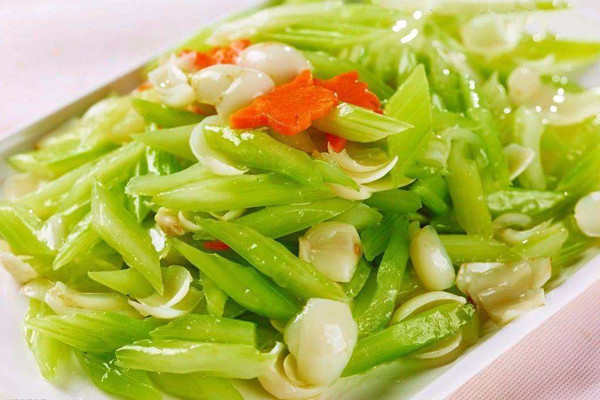 涼拌芹菜需要放醋嗎，芹菜放醋會怎么樣呀