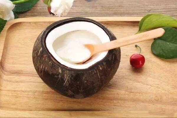 吃椰子肉有什么好處，椰子成熟的季節(jié)是幾月