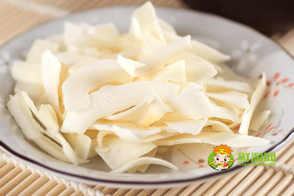 吃椰子肉有什么好處,椰子成熟的季節是幾月