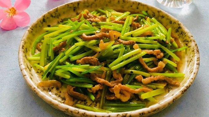 芹菜和毛芹菜的區(qū)別