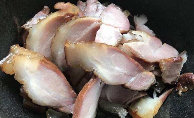 臘肉怎么吃前怎么處理方法,臘肉怎么做好吃又簡(jiǎn)單