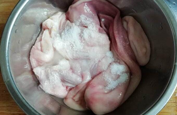 豬肚怎么洗才干凈，豬肚怎么洗干凈沒異味