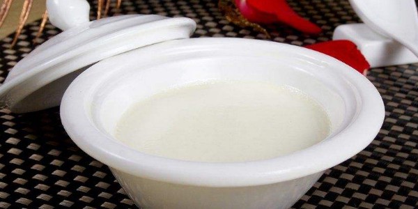 鮮羊奶煮完像豆腐渣